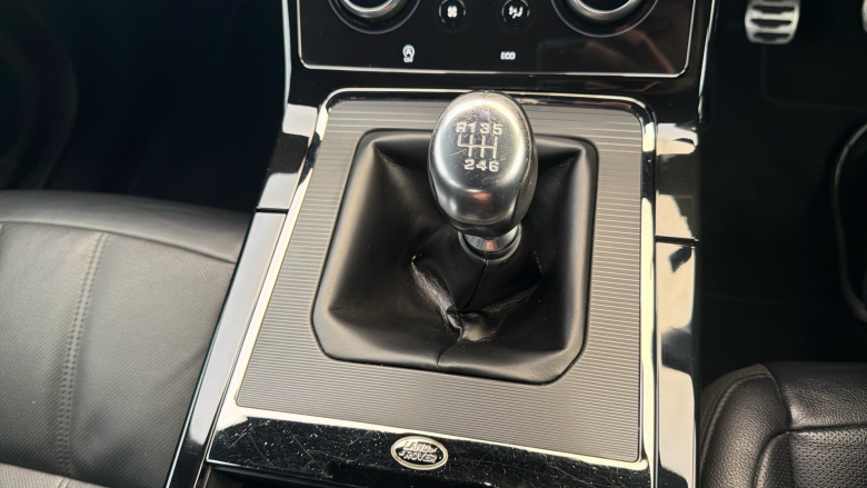 Land Rover Range Rover Evoque 2.0 D165 R-Dynamic S 5dr 2WD Diesel Hatchback